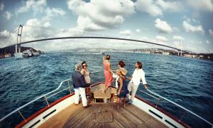 BOSPHORUS AND ASIA SIDE HALF DAY MORNING CRUISE ...